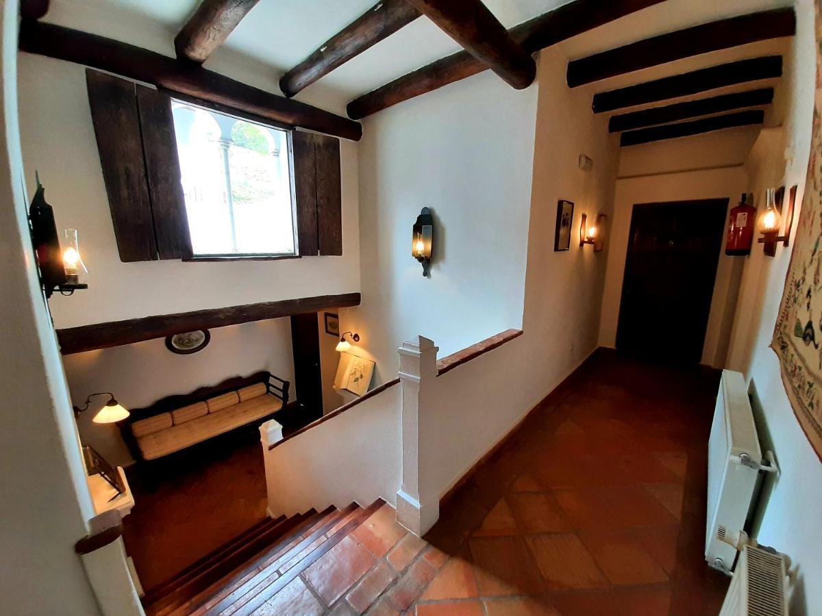 Finca Valbono Apartamentos Rurales Y Hotel Aracena Eksteriør bilde