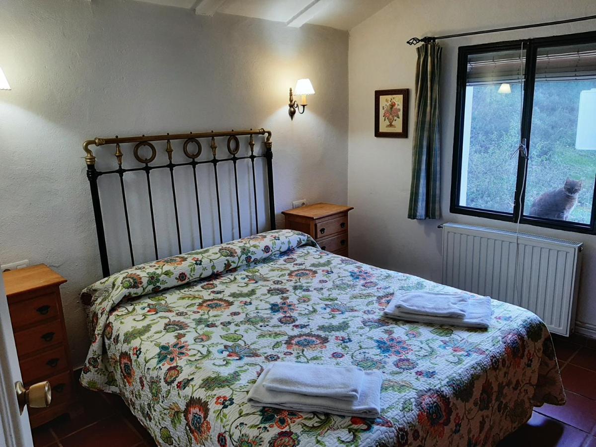 Finca Valbono Apartamentos Rurales Y Hotel Aracena Eksteriør bilde