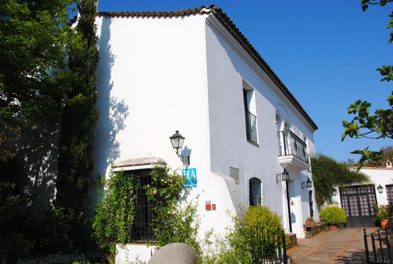 Finca Valbono Apartamentos Rurales Y Hotel Aracena Eksteriør bilde
